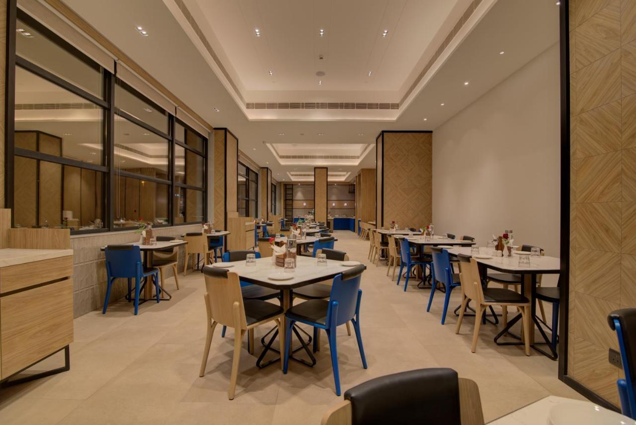 7 Apple Hotel Nashik Exterior foto